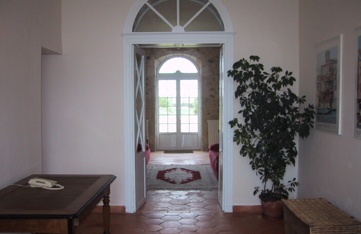 Authentique Chartreuse de Charme de 400 m2 et dépendances — photo 4