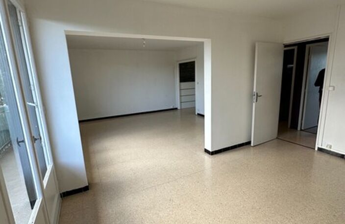 T3 — photo 2