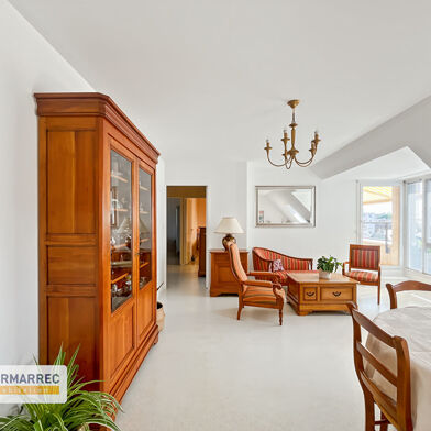 Appartement 5 pièces 367500 €