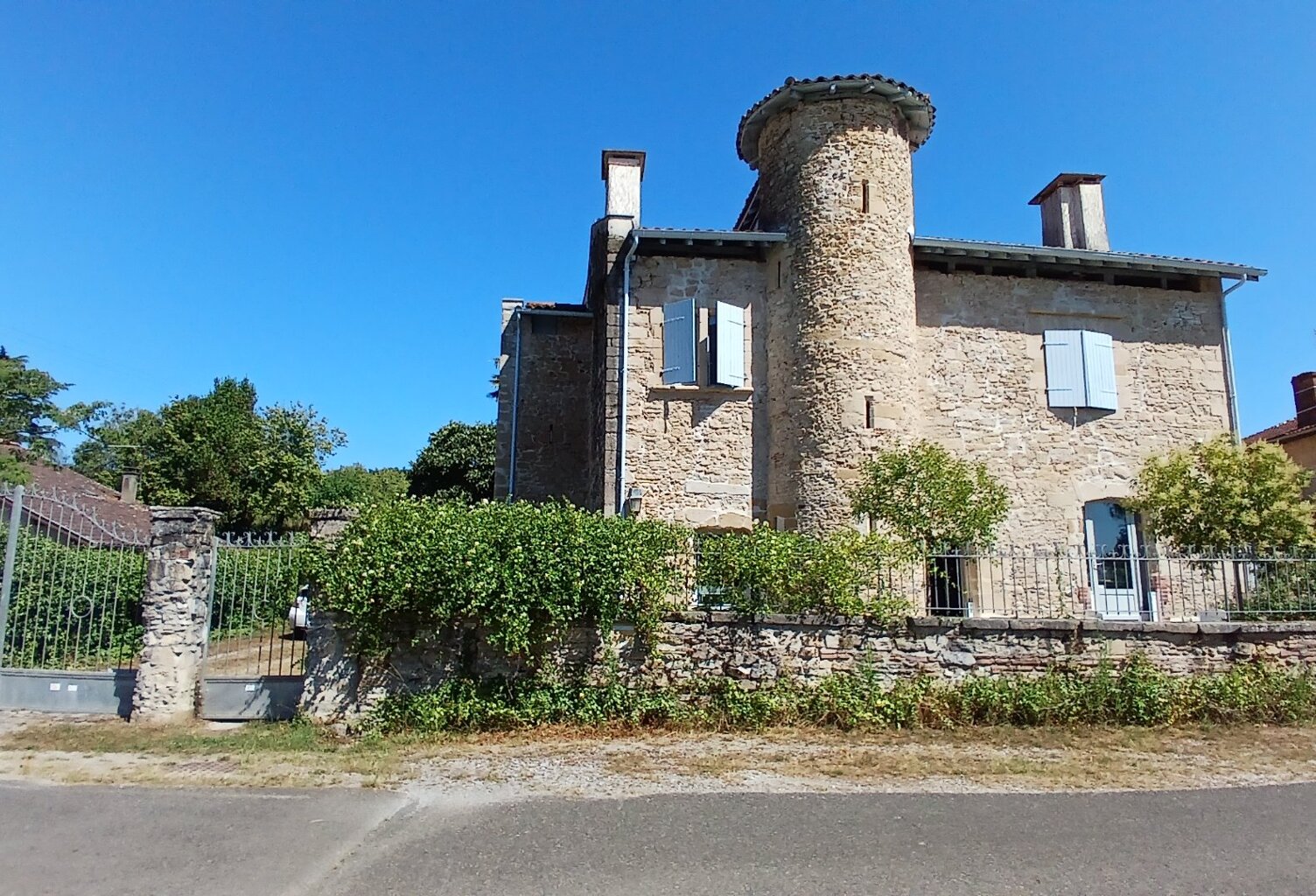 Maison en pierre — photo 1