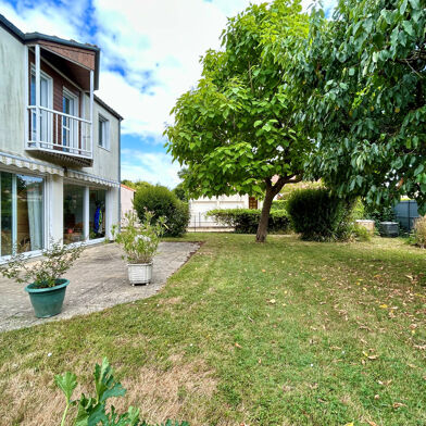 Maison 5 pièces 325500 €