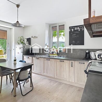 Maison 8 pièces 370000 €