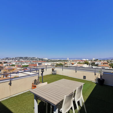 Appartement 3 pièces 2500 €