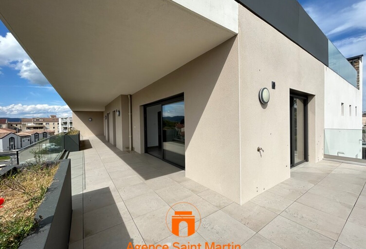 T4 — photo 1