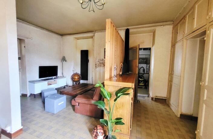 Grande maison familiale à rénover avec dependance — photo 3