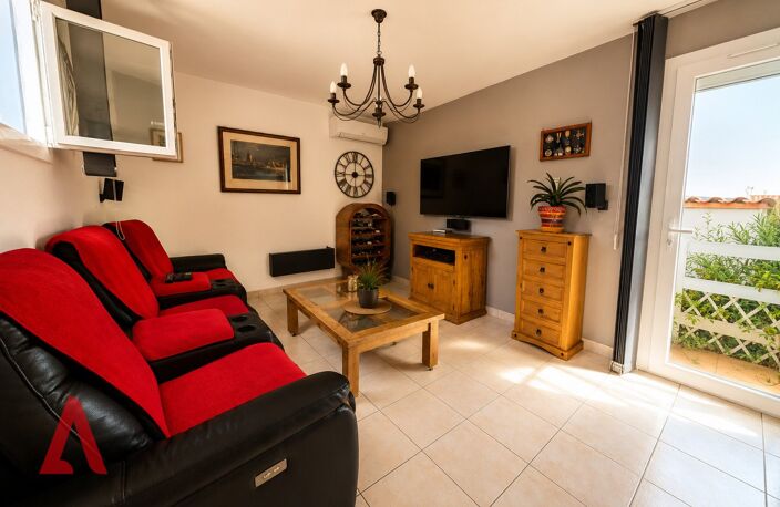 Coup de cur à Margon : villa avec piscine, jardin et logement indépendant  315 000  — photo 5