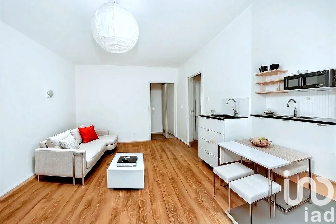 Vente Appartement 2 pièces - Photo 3