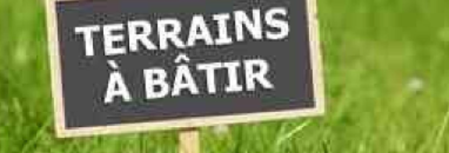 Terrain  683 m² à vendre à Terres de Bord (27400)