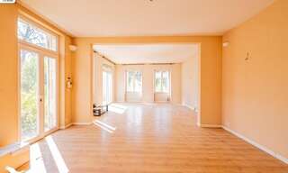 Maison 6 Pièces 220 m² à vendre à Carbon-Blanc (33560)