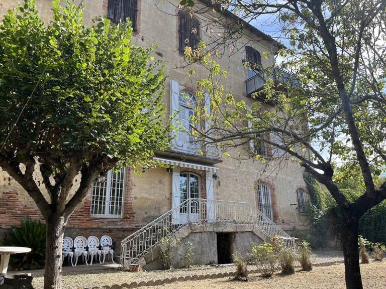 Maison de ville de 10 pièces principales — photo 1