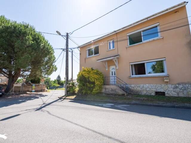 Maison de bourg de 5 pièces principales — photo du bien