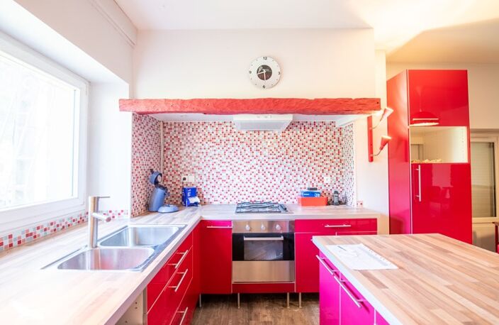 Maison de bourg de 5 pièces principales — photo 2