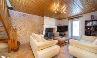 Maison 6 Pièces 156 m² à vendre à Parcoul-Chenaud (24410)