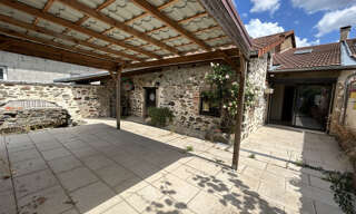 Maison 8 Pièces 210 m² à vendre à Neaux (42470)