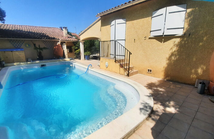 À VENDRE  SECTEUR QUISSAC  VILLA PLAIN PIED — photo 2