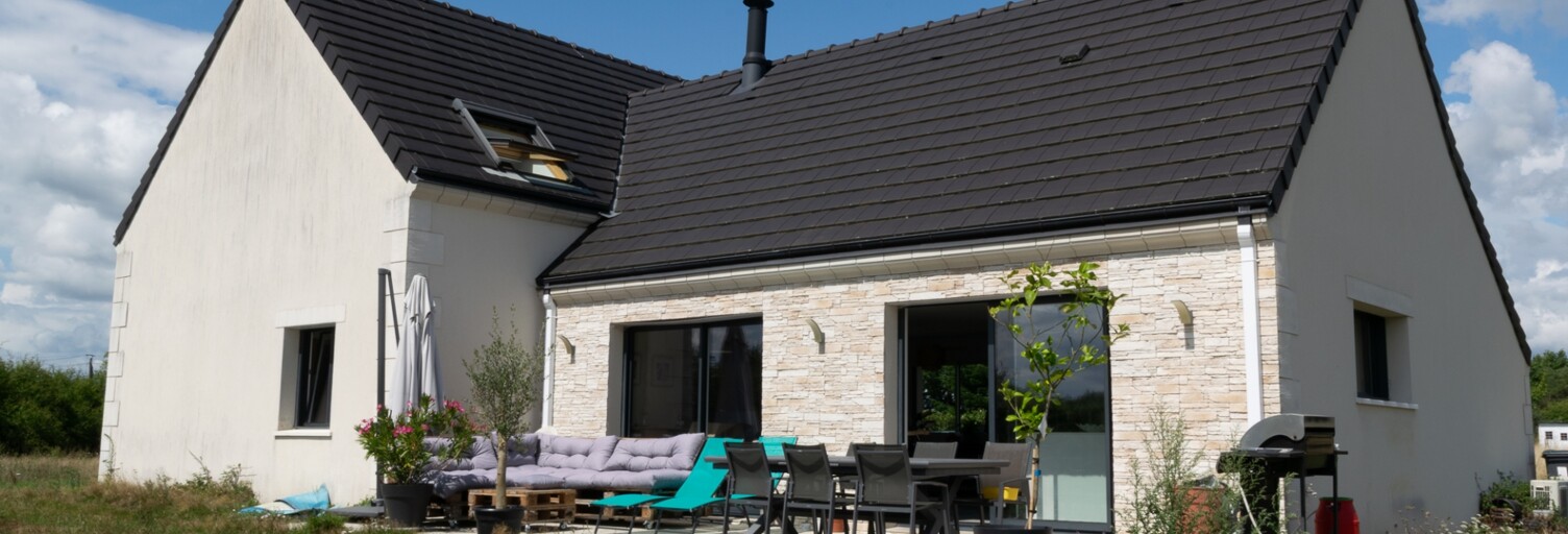 Maison 8 Pièces 174 m² à vendre à Dampierre-en-Burly (45570)