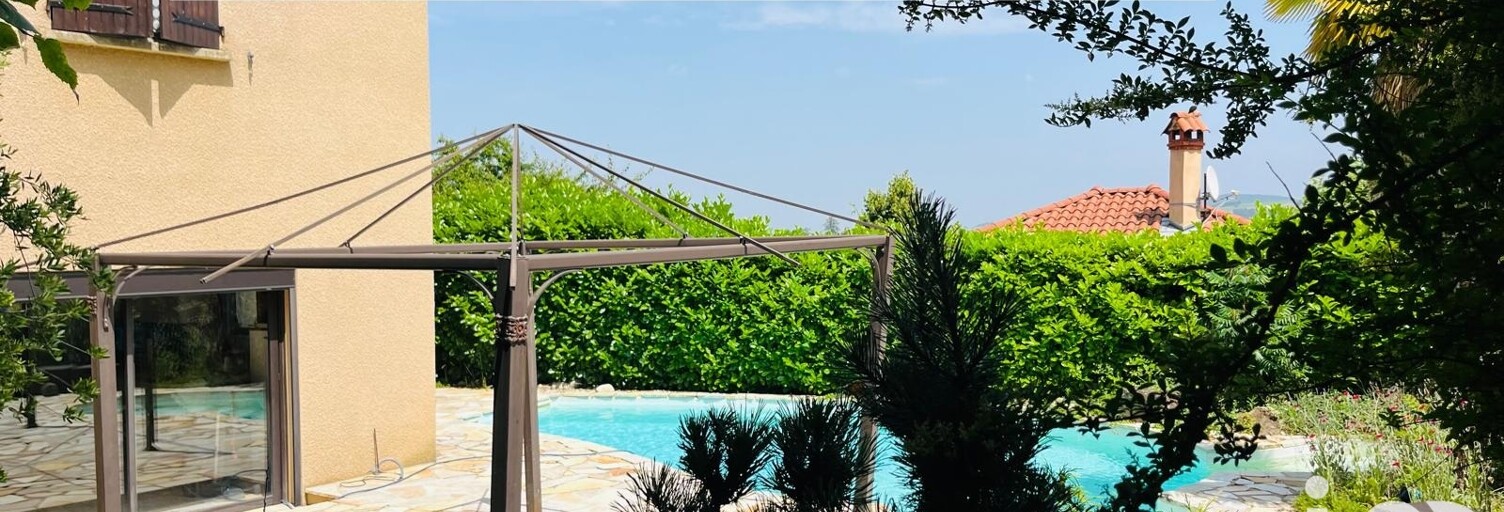 Maison 8 Pièces 275 m² à vendre à Bessenay (69690)