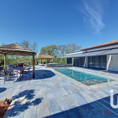 Maison 7 pièces 599000 €