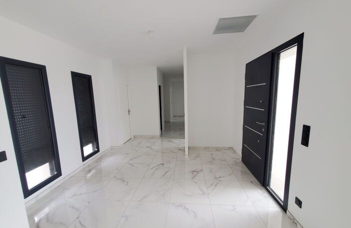 Villa neuve à vendre — photo 3