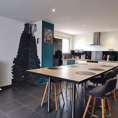 Maison 6 pièces 235400 €