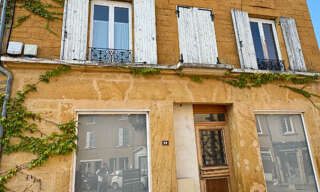 Immeuble  300 m² à vendre à Bessenay (69690)