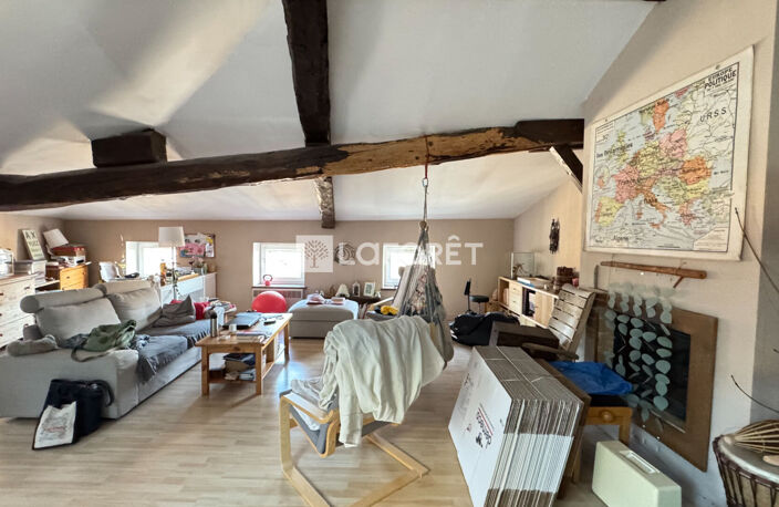 Immeuble Bessenay 250 m2 — photo 3