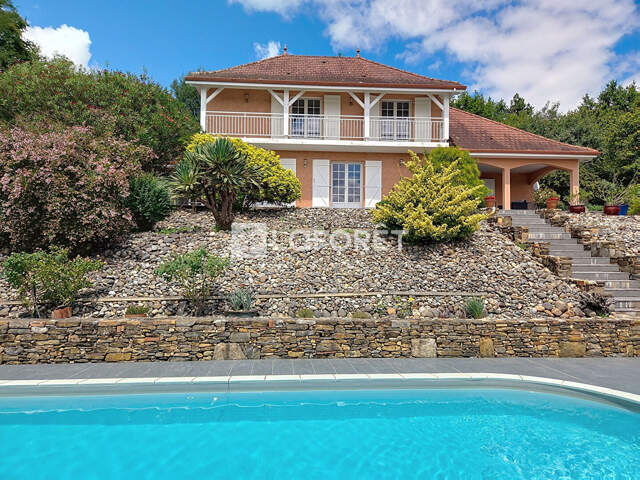 Maison d'architecte avec piscine et vue Pyrénées proche Orthez 6 pièce(s) 180m² — photo du bien