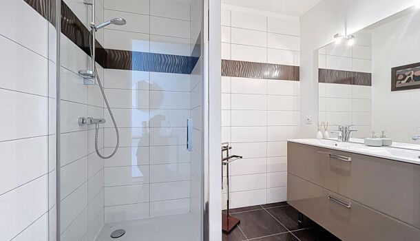 Appartement 3 pièces  à vendre Rochelle (La) 17000