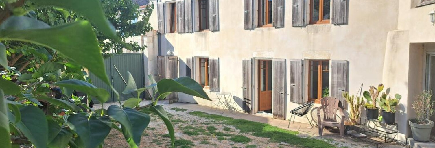 Maison 7 Pièces 180 m² à vendre à Bourgneuf (17220)