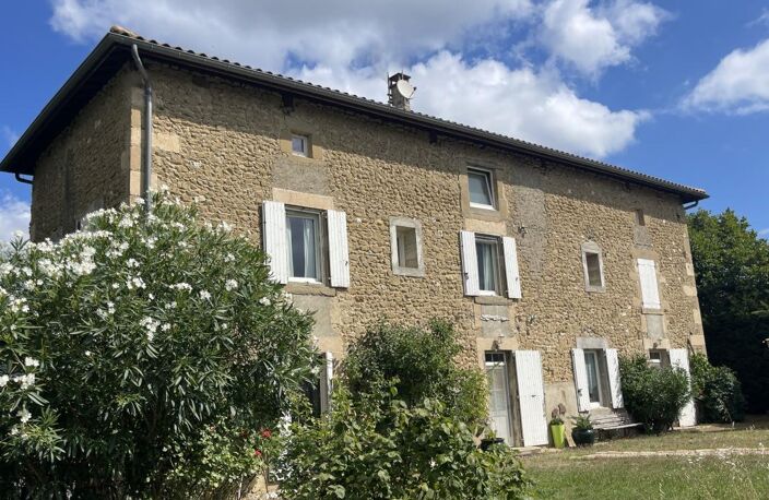 Maison 206 m²avec piscine sur une parcelle de 5130 m² — photo 2