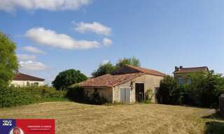 Maison 1 Pièce 45 m² à vendre à Saint-Séverin (16390)