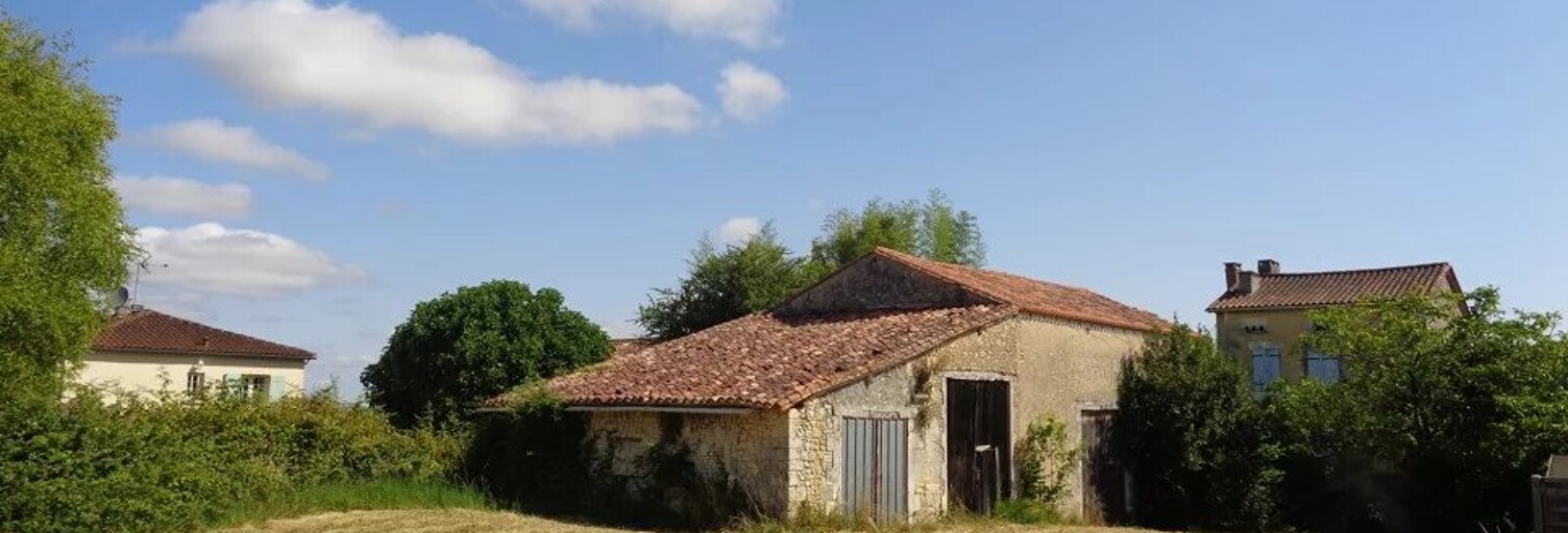 Maison 1 Pièce 45 m² à vendre à Saint-Séverin (16390)