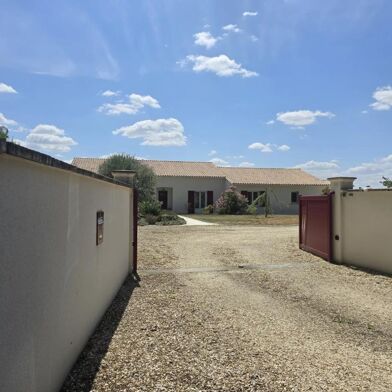 Maison 9 pièces 299250 €