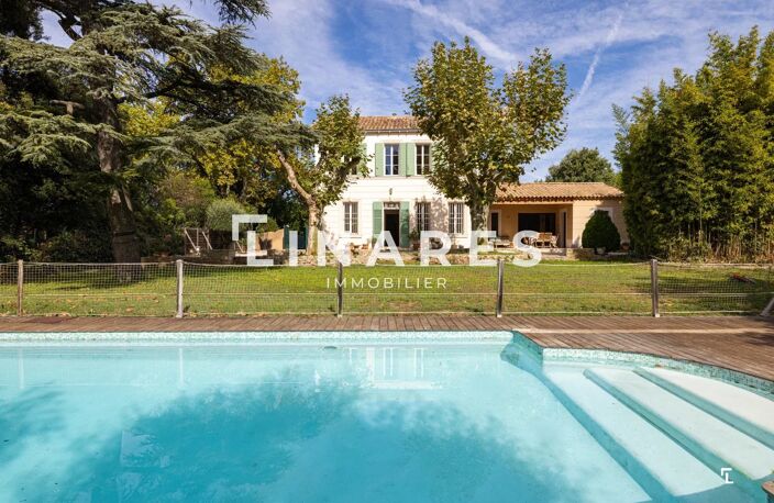 LA BASTIDE - Propriété T7 de 280m2 - Piscine - Dépendances - Ter — photo 2