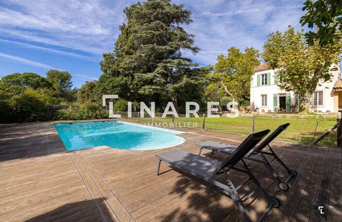LA BASTIDE - Propriété T7 de 280m2 - Piscine - Dépendances - Ter — photo 3
