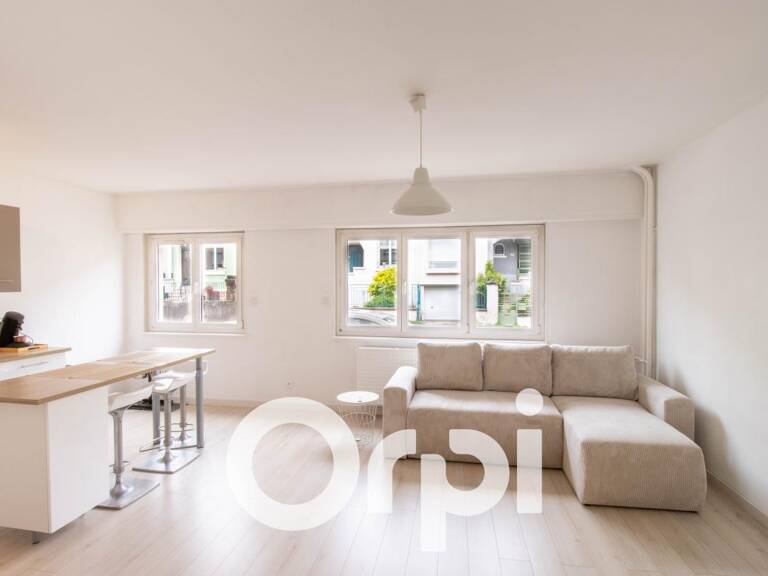 Appartement À Vendre — photo 1