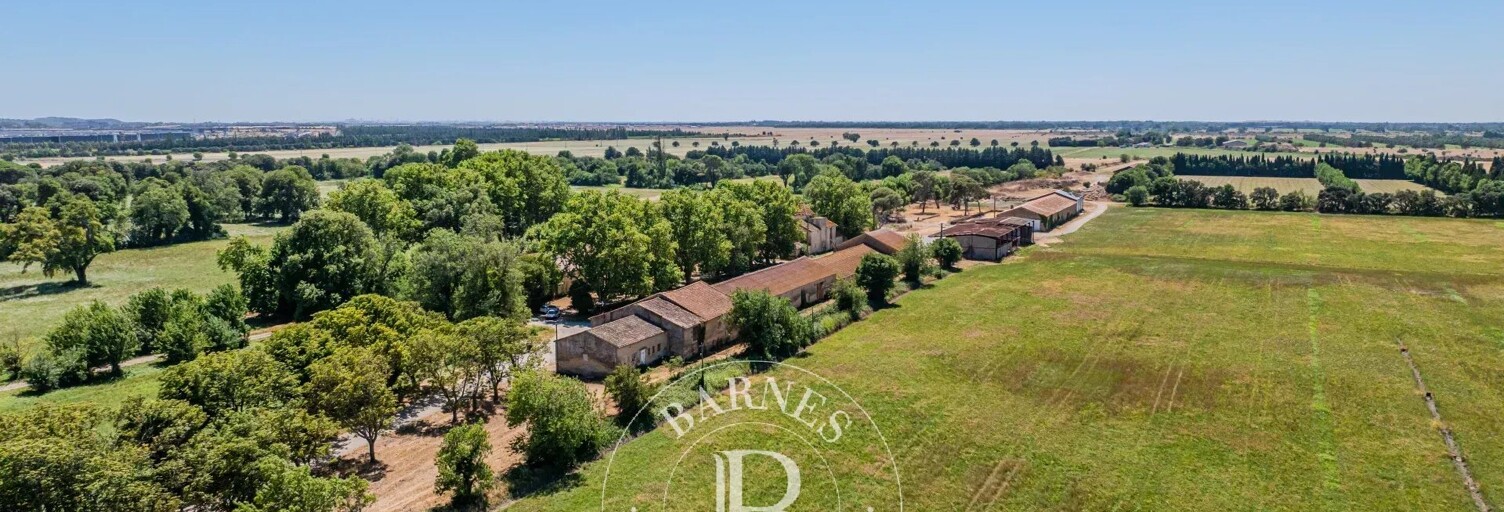 Commerce 20 Pièces 4000 m² à vendre à Salon-de-Provence (13300)