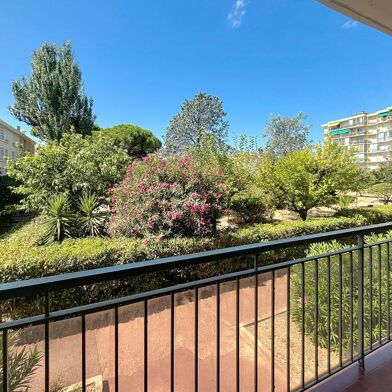 Appartement 4 pièces 190000 €