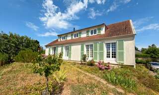 Maison 5 Pièces 210 m² à vendre à Saint-Jean-le-Blanc (45650)