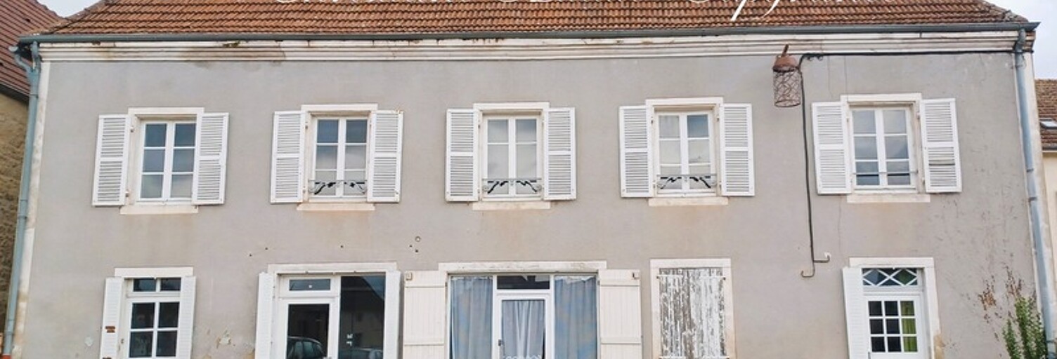 Commerce 2 Pièces 168 m² à vendre à Saint-Bonnet-de-Joux (71220)