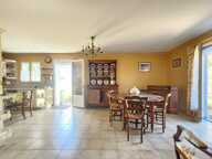 Maison à vendre de plain-pied 139m² - 5 pièces - LE CHATEAU D'OLERON (17) — photo 3