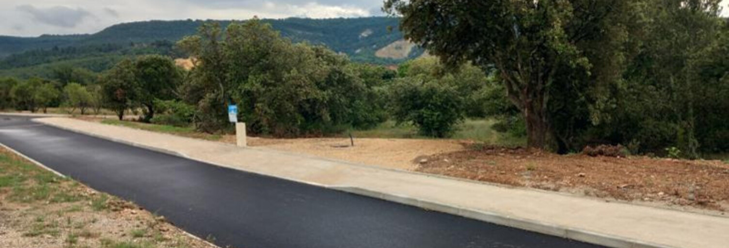 Terrain  1311 m² à vendre à Rustrel (84400)