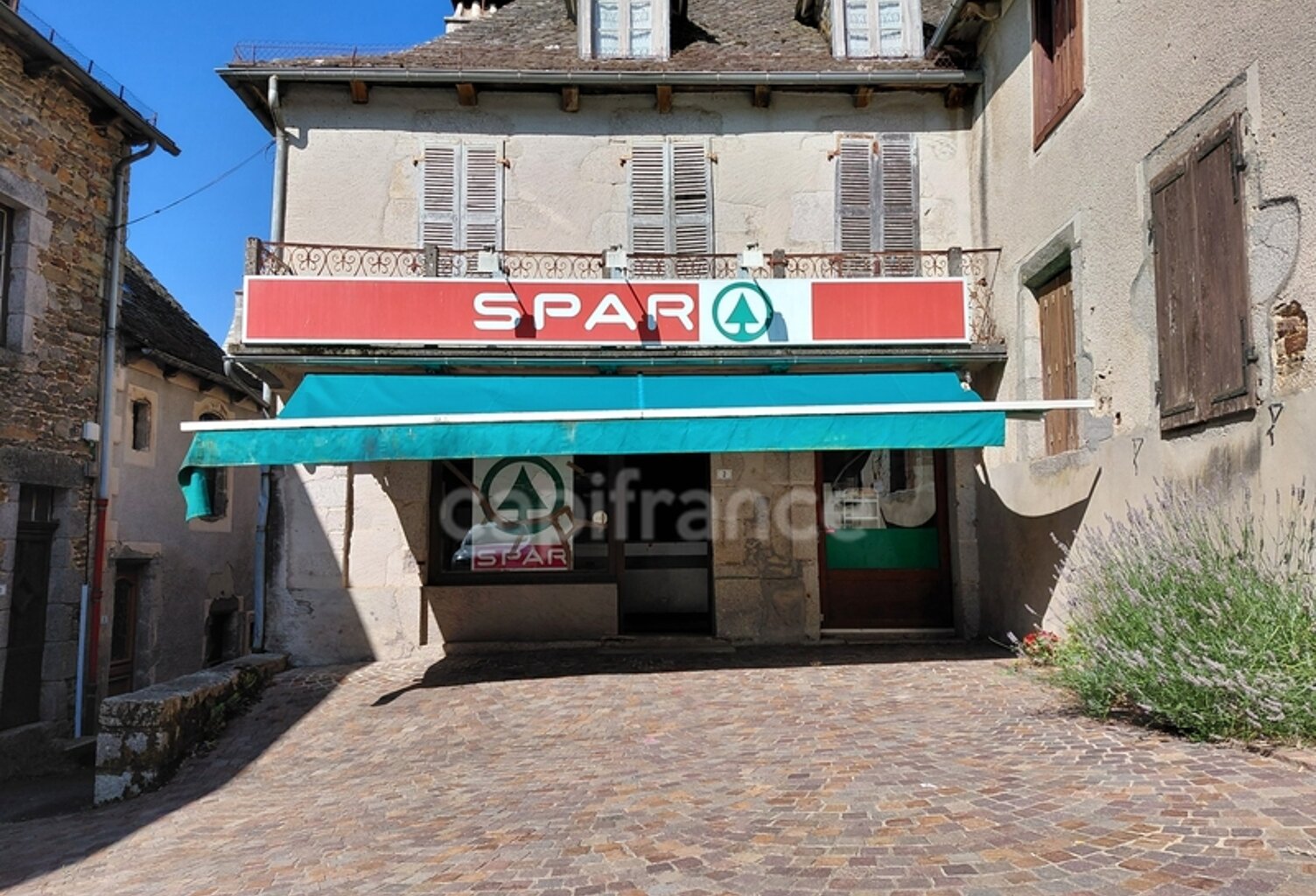Maison à vendre 10 pièces MONTSALVY (15) — photo 1