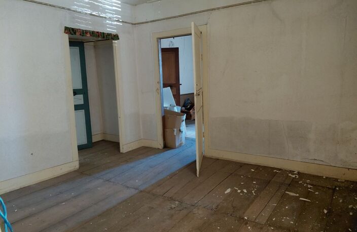 Maison à vendre 10 pièces MONTSALVY (15) — photo 4