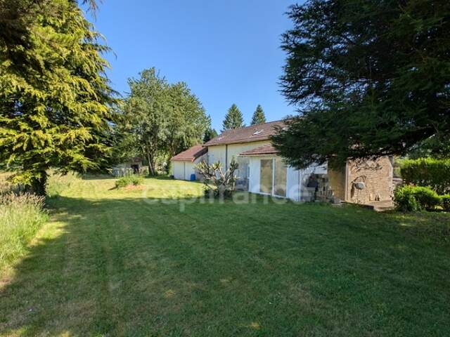 Maison à vendre 110m2 - 5 Pièces SAINT MARTIN L'AIGUILLON - Proche RANES et CARROUGES - ORNE (61) — photo du bien
