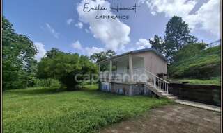 Maison 1 Pièce 24 m² à louer à Les Trois-Îlets (97229)