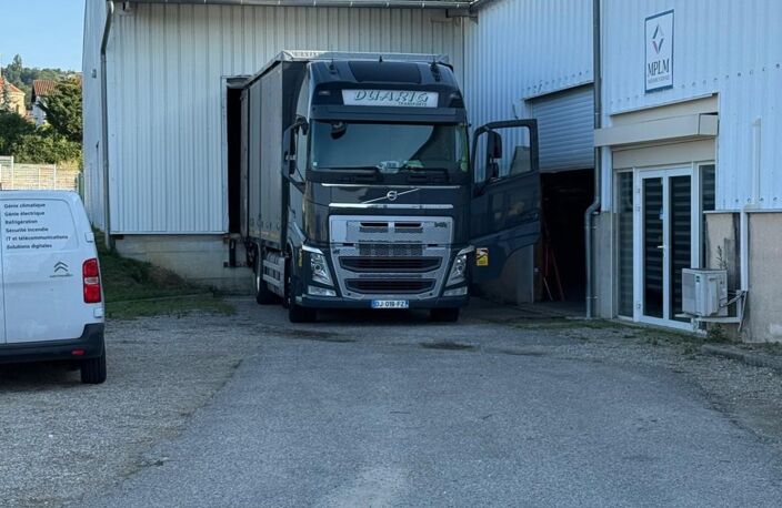 Locaux industriels de 960 m² à louer SONNAY (38) RESTE UN LOT DE 500 M² — photo 2