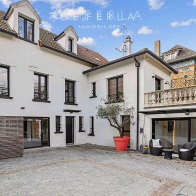 Maison 8 pièces 2185000 €