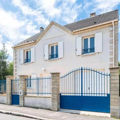 Maison 5 pièces 715000 €