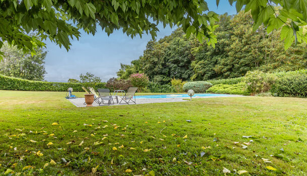 Villa / Maison 9 pièces  à vendre Jurançon 64110